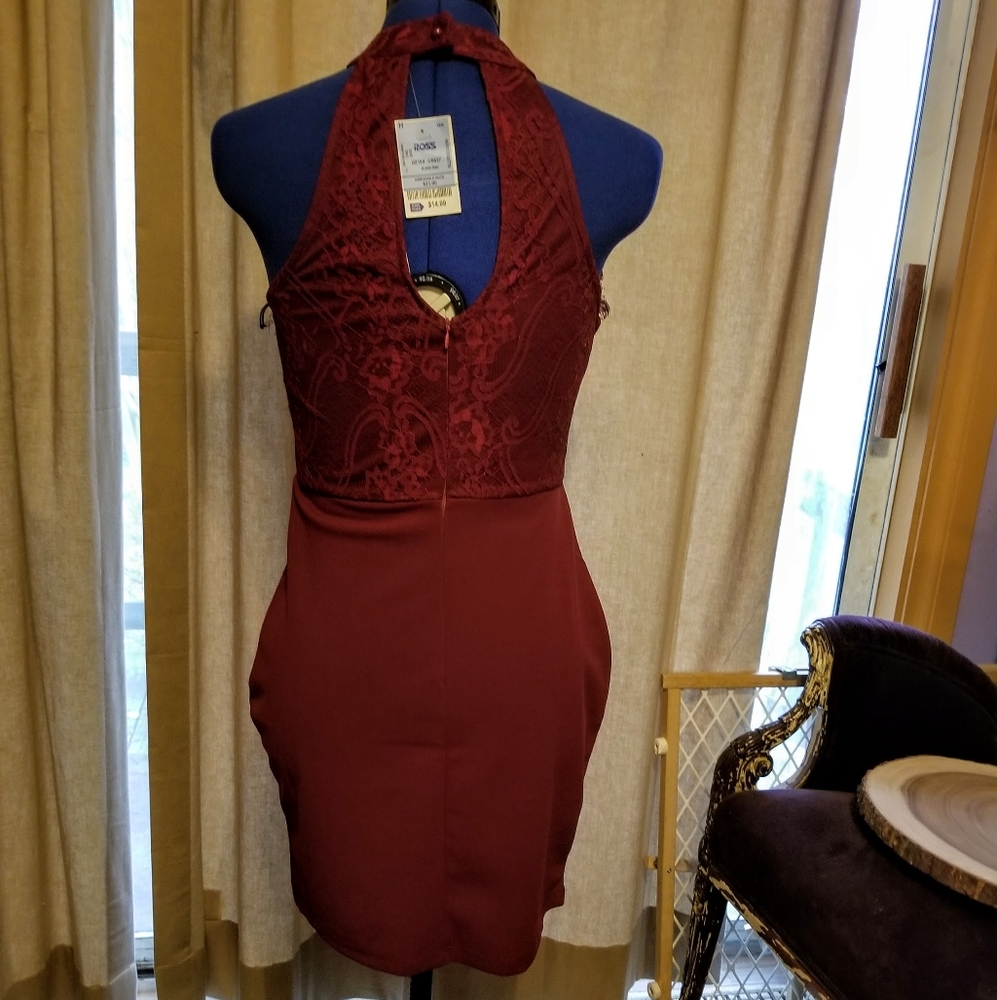 Dress - Picture 3 of 5